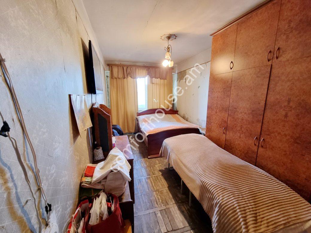 0-02-0b-12f1bd7a036b70b2829df554fb0652edc451a4293f576208c7773c7fae48e8ba_7f413807