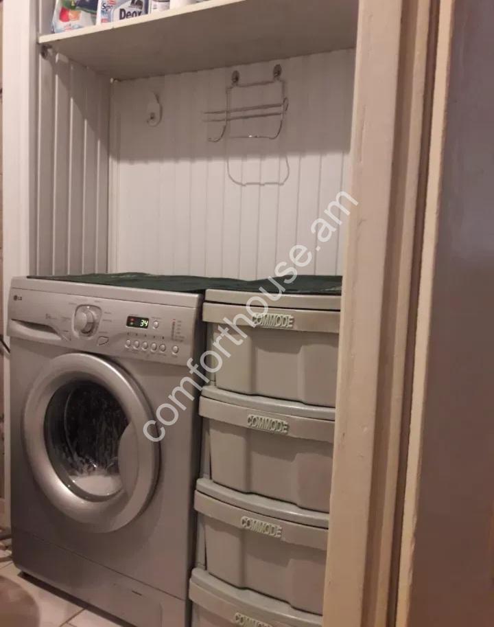 0-02-0b-c71d6a3b6a9d144c63996e9a1684372fd2f7ca1f9b850e9bbb14738676370377_ba8d25ad