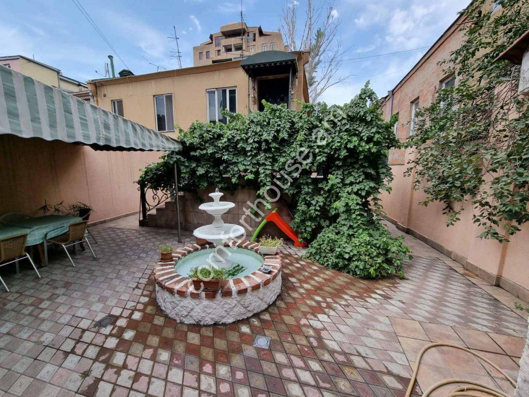 0-02-0a-e1eccd6b346245a85143e4b6dd5fe822c94f35d23b929634eae6e0eeb59e7676_1bc6d623