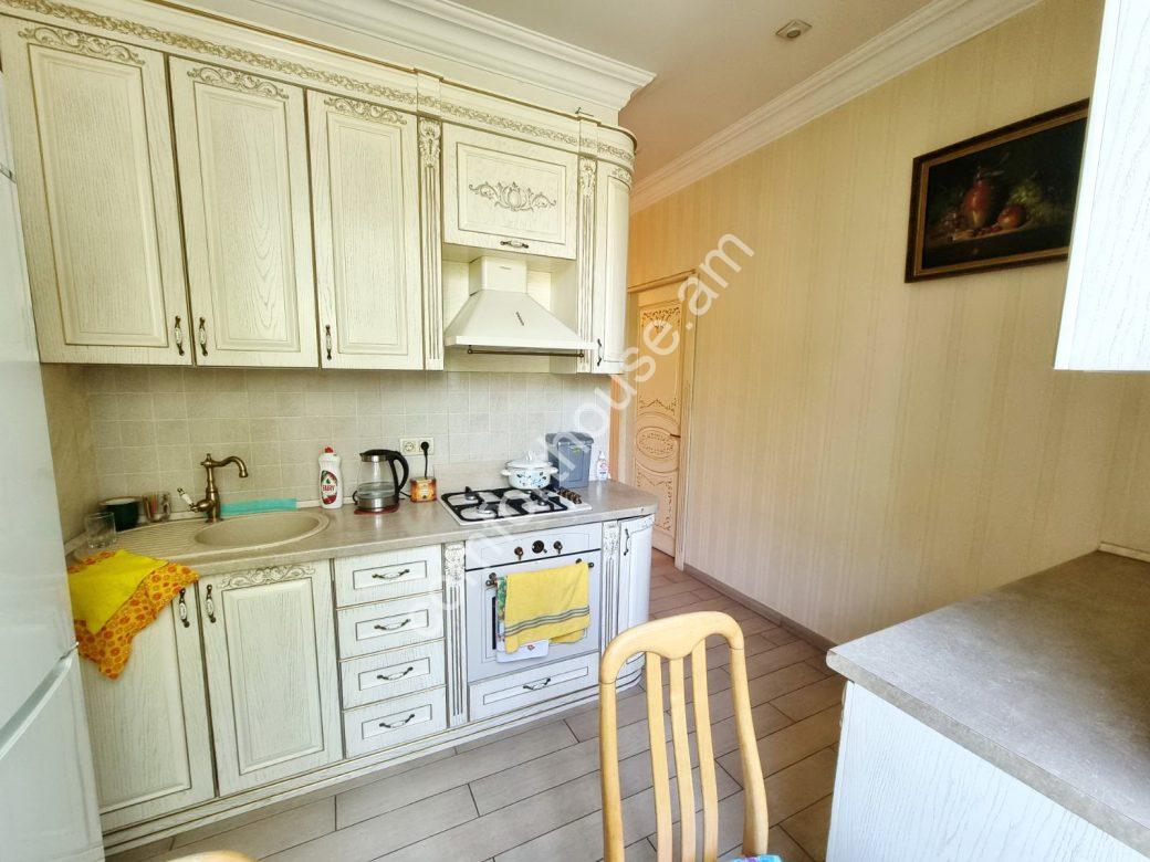 0-02-0b-559cfab5bb1d15f2547a1d205fcc067a230e88ab90df84e126e1c4f15ef173d8_3674fec5