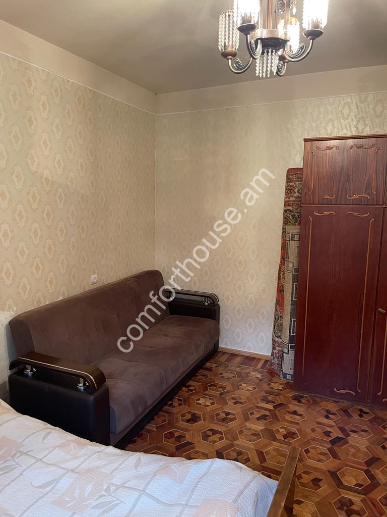 0-02-05-1713fe80bbad45a788cdf3552cc40edc6bfa363f913e10df898b01cc1a041e97_42424654