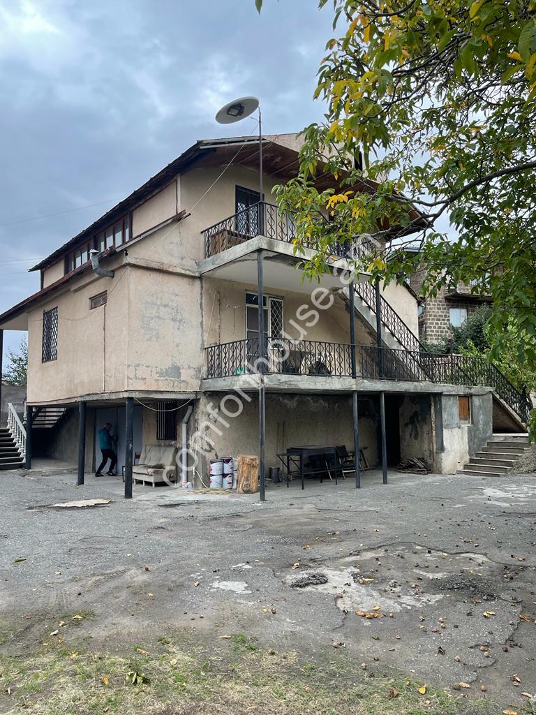 0-02-05-d8efc5a9362a1ccc83d529458d63f7950f2b3d47fa2651146ccd3eb60d496fbe_cdc8b4d1