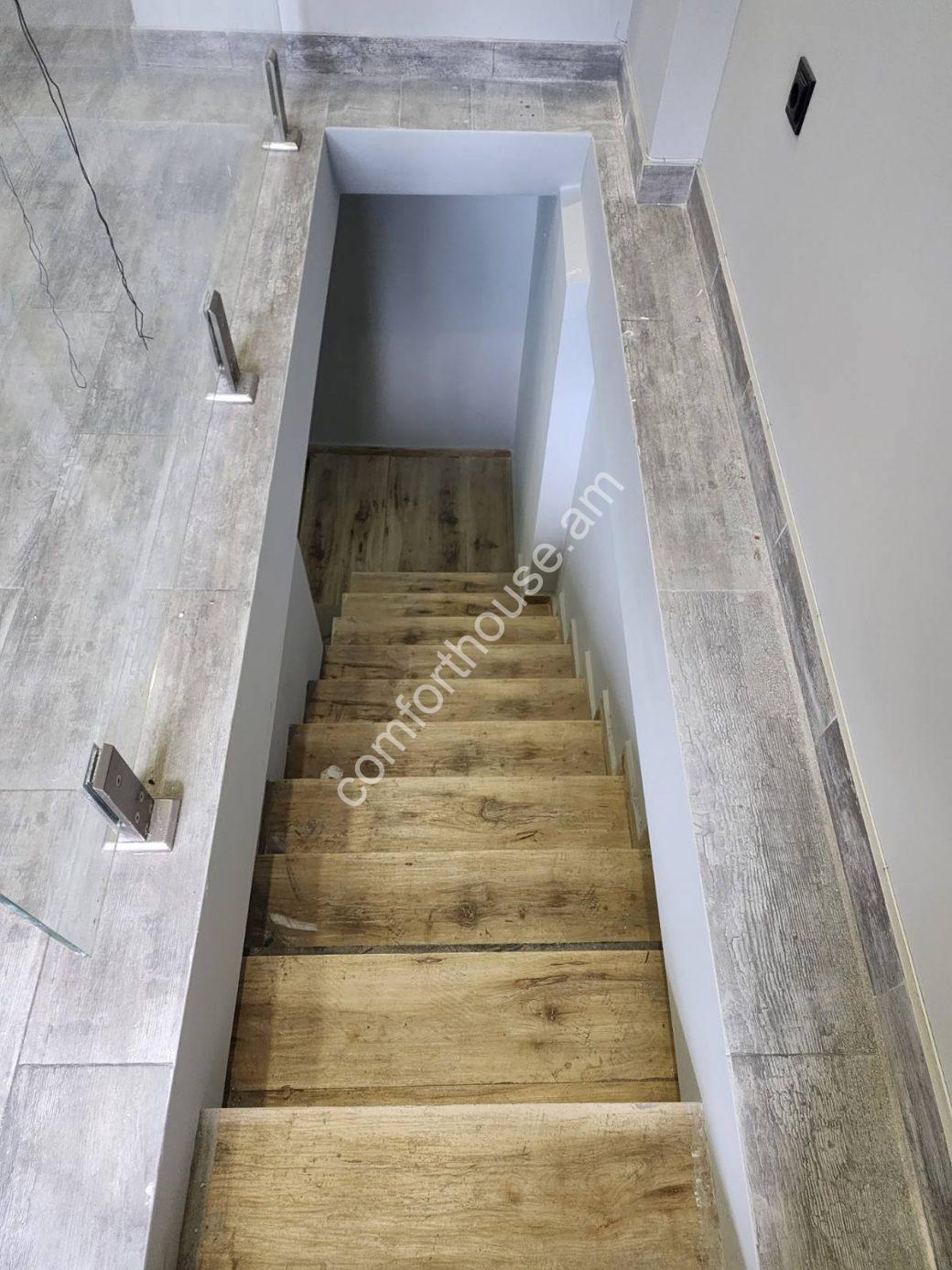 0-02-0b-62ebc8512eedc19ca8cea897892af785033129543e6f6b14c3ad6abe49ca75dd_f654f086