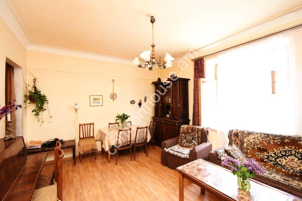 0-02-0a-fa85a67a38f3ba2e85feb95f6827b6b2bceb4f8ddd9e840a700a4a063396903c_854afbab