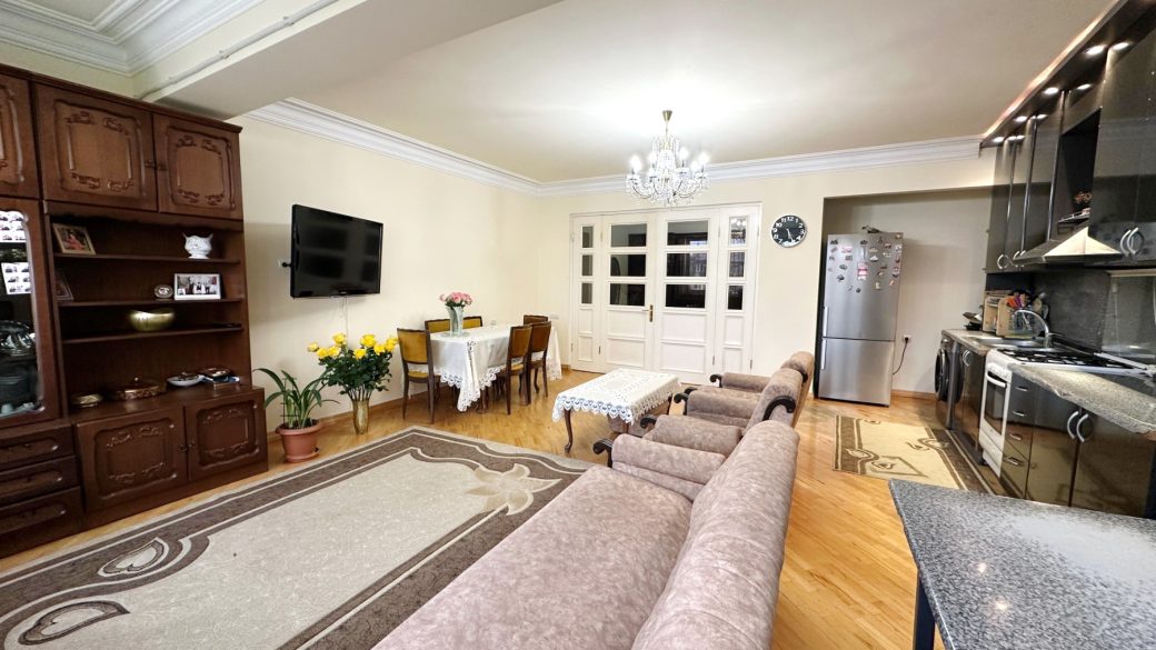 0-02-05-56b868213d73f0cddad19ace0ec65aae80a1c3159c3a04130dbf2b13daedd591_ad24a5a21013440b