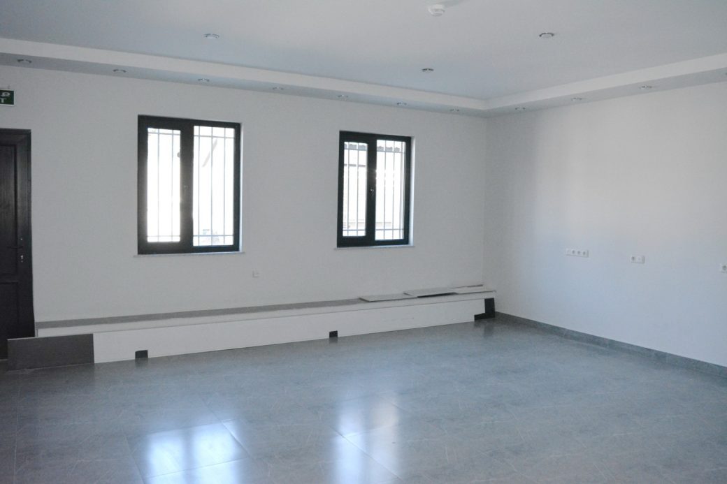 0-02-0b-7b6105b751bffb62992ca63ad0a3bc2c8dd7dc9a86550542d2359c5285c9f62a_ca5eff62