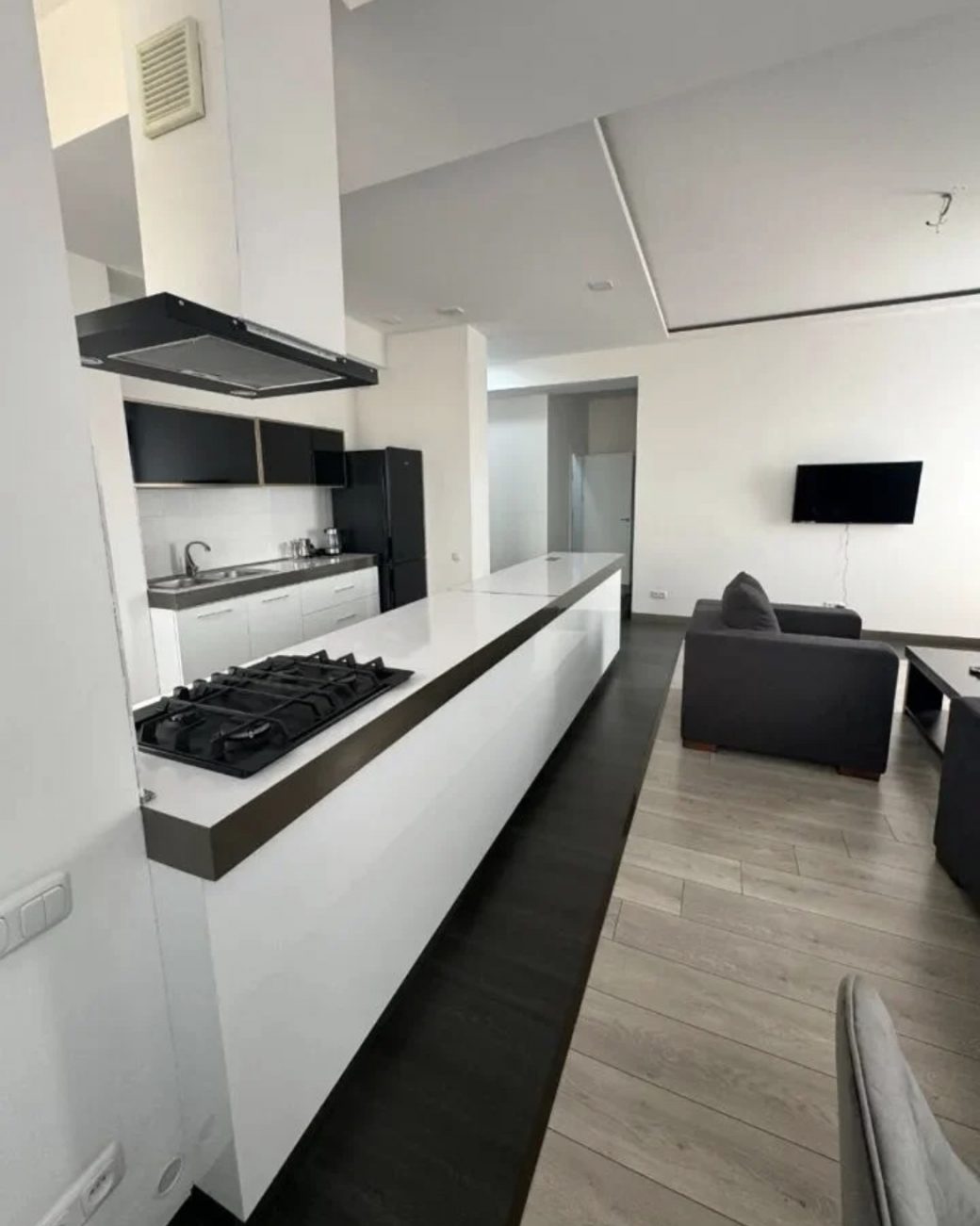 image-13-04-24-01-53-5