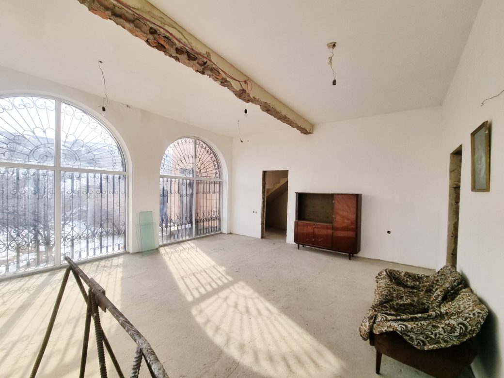 0-02-05-2b45398c2303aab942adc113f03ba6137d00577da61c95fd2c7baf17d110061f_90a4054ac7c91a75