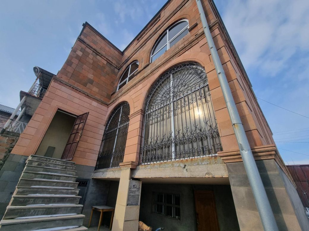 0-02-05-45327b3186444ca68f0ce9ec6cd32745ae5b75267c2824466d581b84127e93f8_306674289ee7d90b