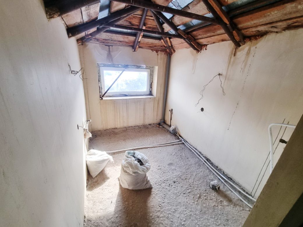 0-02-05-e27cb793e057a8dc6ea41a3ac96df775635427b4bff5416da306f5a150c3e050_5dbe25407cc5c738