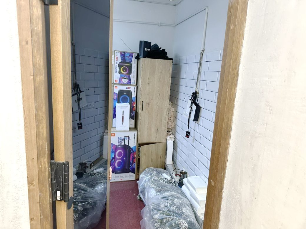 0-02-0b-22a9d5e61aaf558f740a04b162b0ea836a2c62c0597e2b9c814ababd6606f8bf_5d5cf96e0f5c7f36