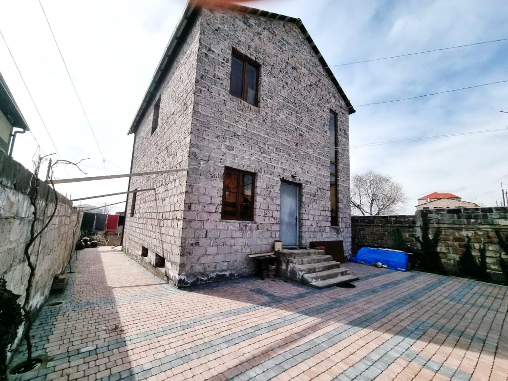 0-02-05-1a9fdfbe04f8e02b66ee42c3570d90de0604b340d9cb7a539fef1f6a3b1d35f2_8b2b439b20282f2e