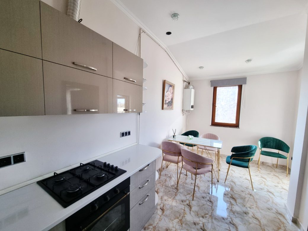 0-02-0b-d46f9b3494acbe85d3369167409cfec7625135da6f8356cb5e9665b81e86c5eb_8f11912e5a936ccc