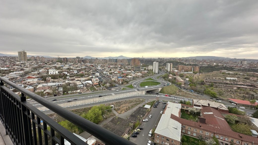 0-02-05-0e9d69e6bd89393a0dc70faa82e61e0ce0f25c1aea201d62754fc25afb34199b_48e6879d54d013f1