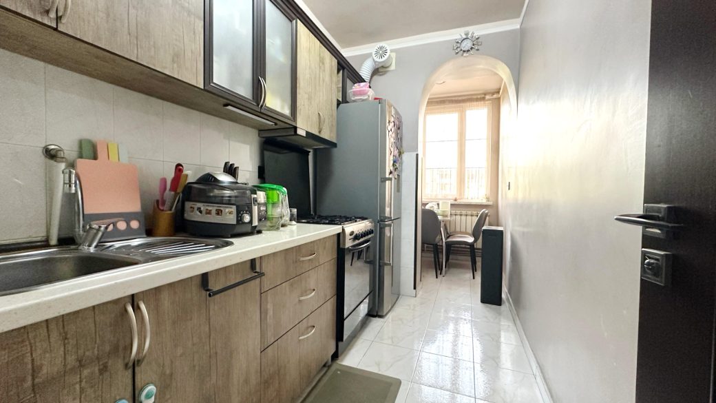 0-02-05-9ac396d769cf51c2c3fe8e6deaf3cb982ec950584a840b4bf8f5a730795d1bb0_2b3af7c8f9f6c28d