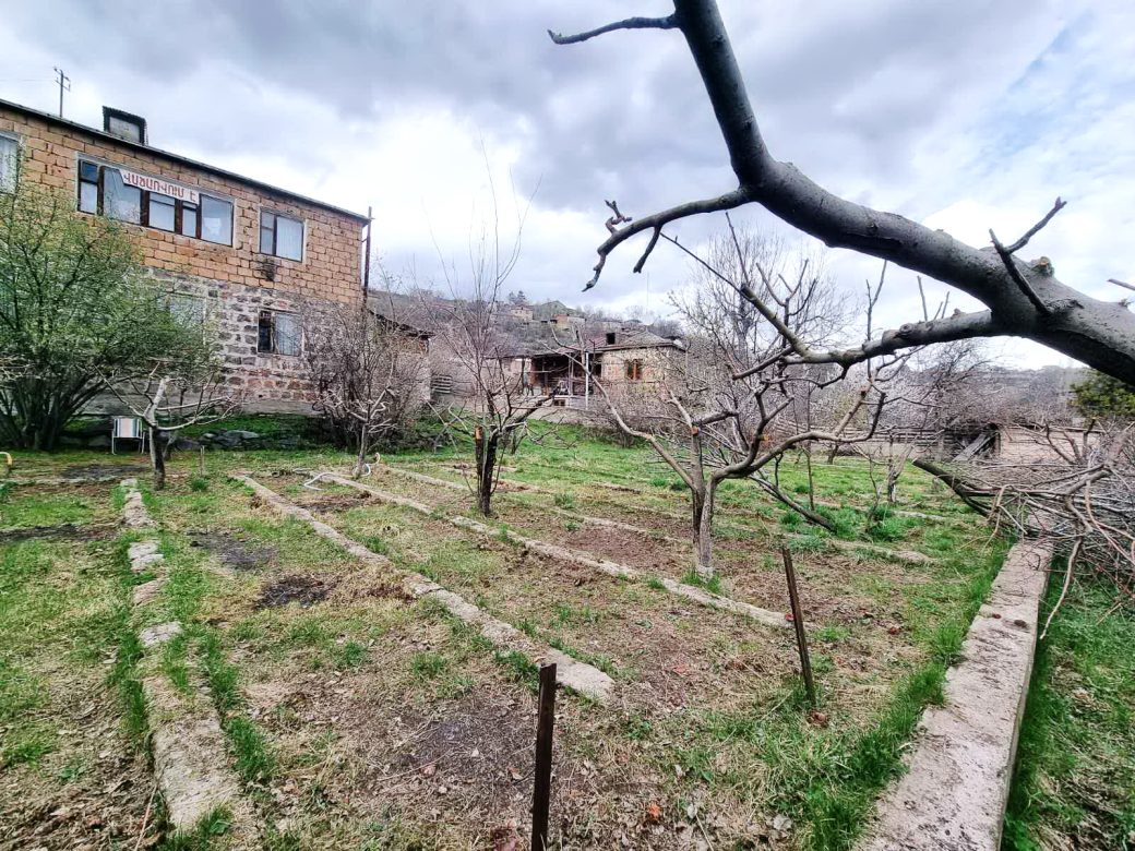 0-02-05-f7f9ec7f5698731f7258e58edbc030addabc6eaa1bc802f03d03016ff1f6832f_4230c5bd8e443a1