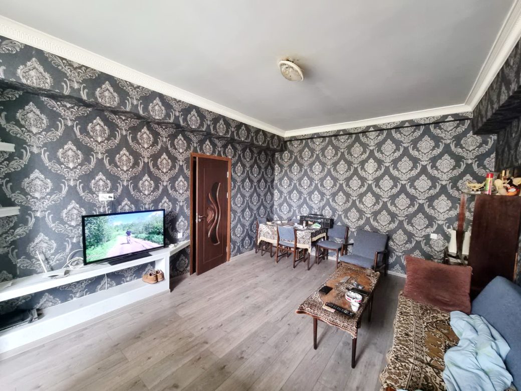 0-02-05-0107870d6e28ba5eb4b17541c89476800927bd5948d655573ea869b9c7fcceb0_3b8162a42b4b4db0