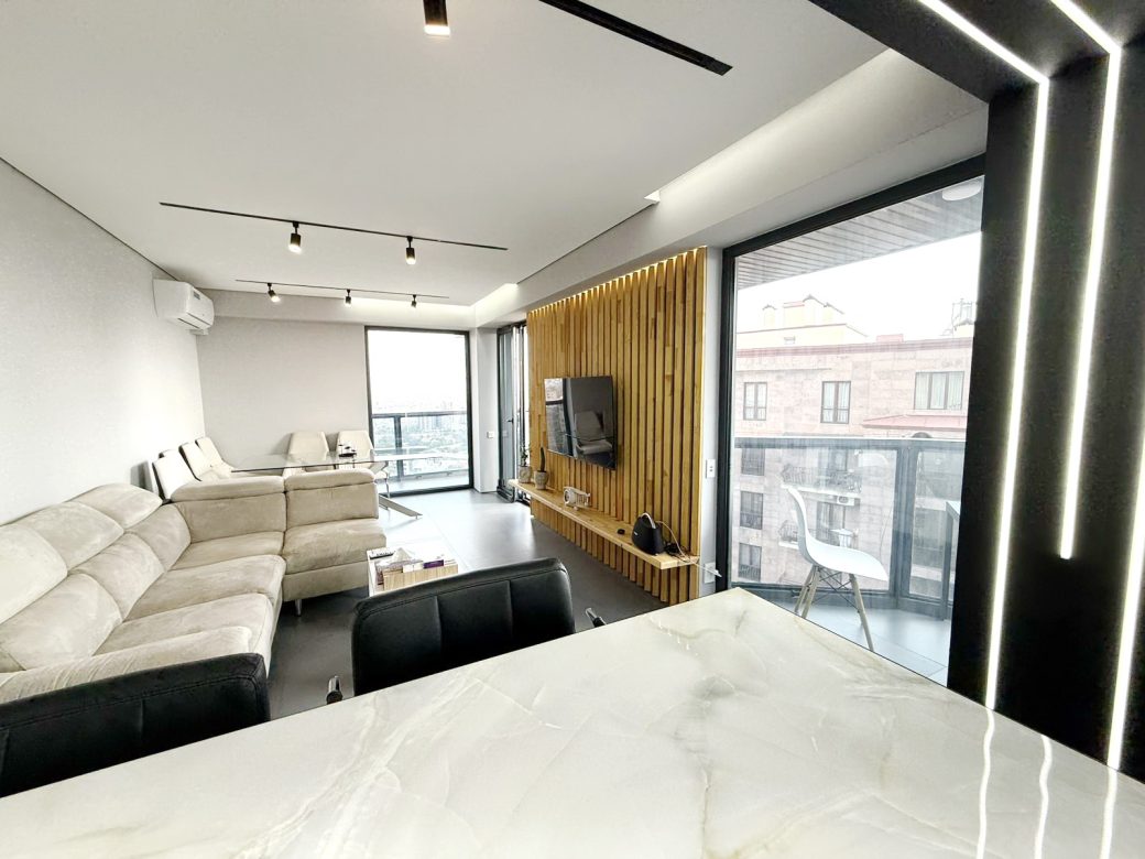 0-02-05-a730943723eded56e4b941a9f8dc137cea93fa04376381a21120c60dbd909894_8f580e94d0ddcad7