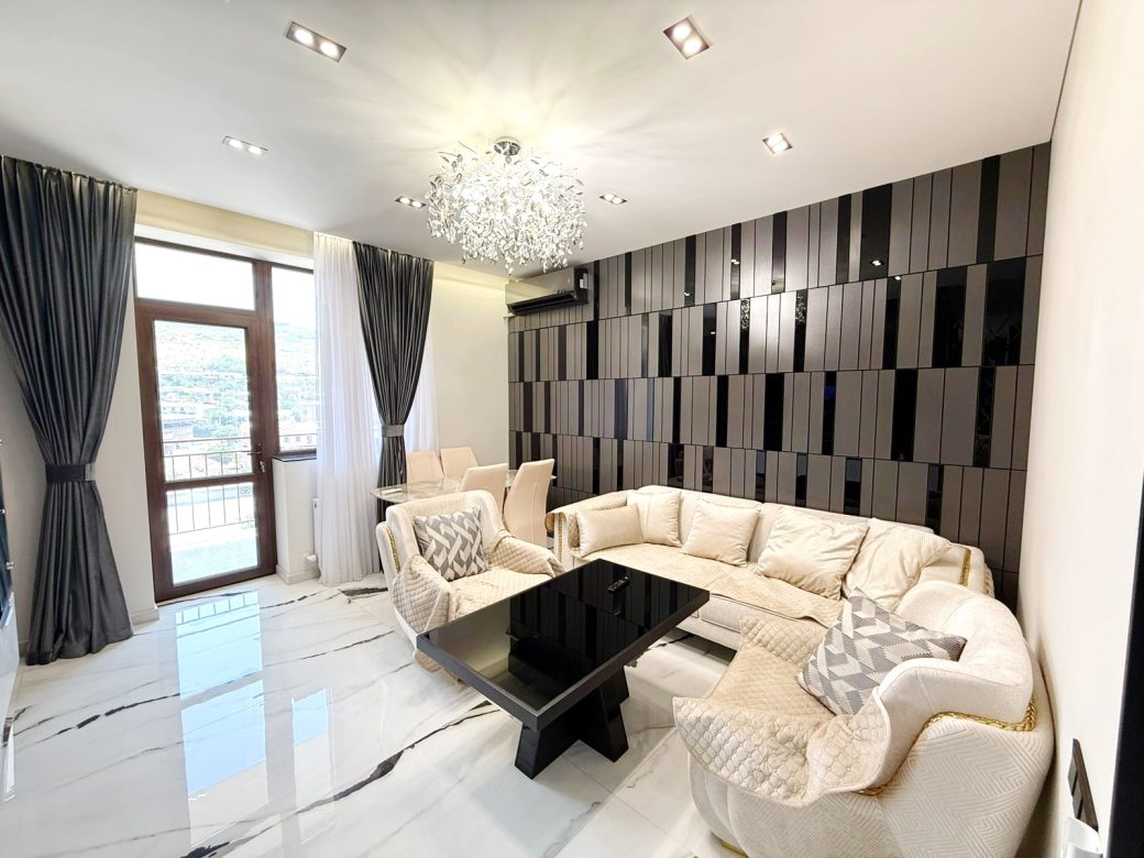 WhatsApp Image 2025-07-23 at 15.56.40 (4)