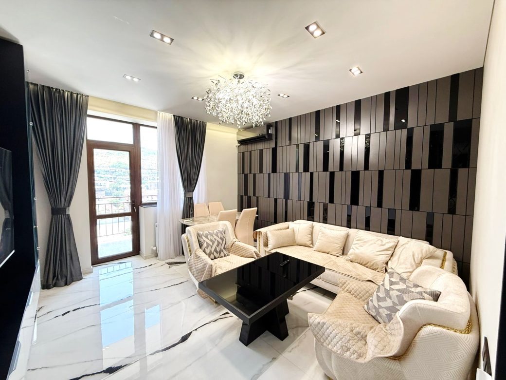 WhatsApp Image 2025-07-23 at 15.56.41