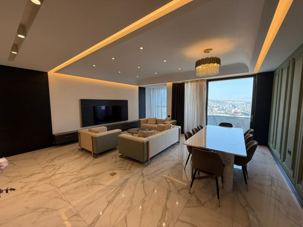 WhatsApp Image 2025-08-20 at 15.51.06 (4)