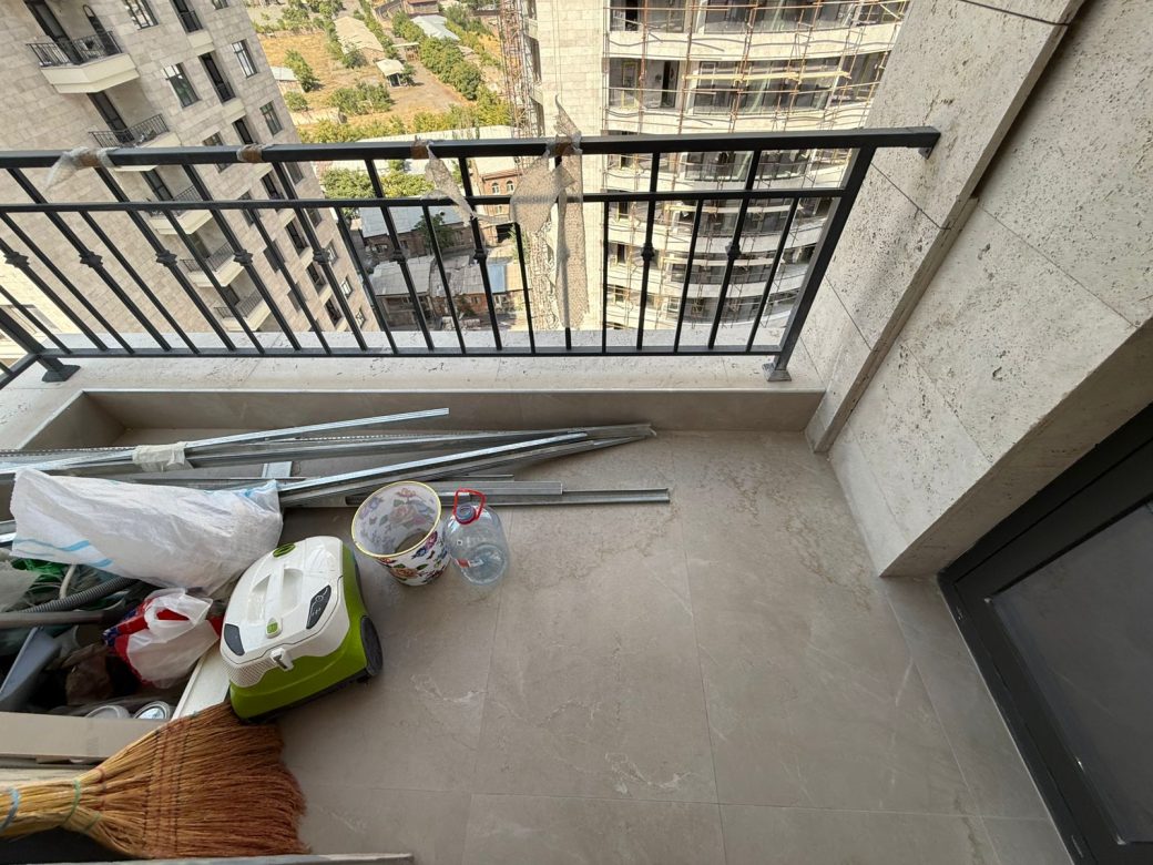 WhatsApp Image 2025-08-20 at 16.00.24 (2)