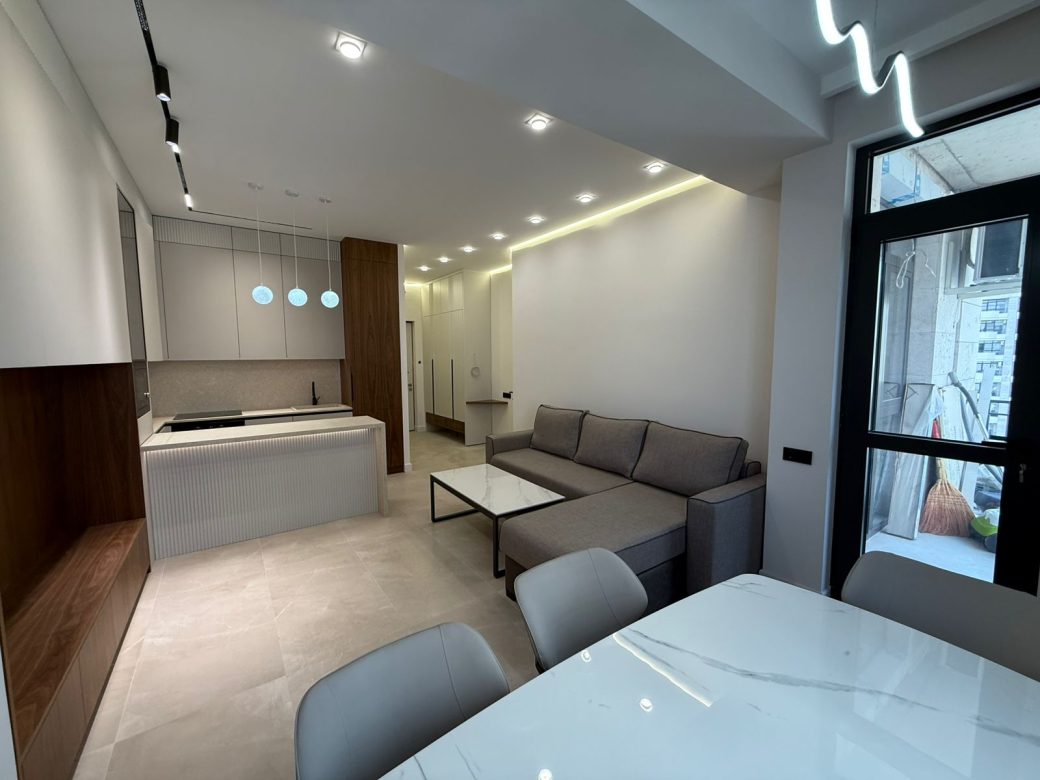 WhatsApp Image 2025-08-20 at 16.00.26