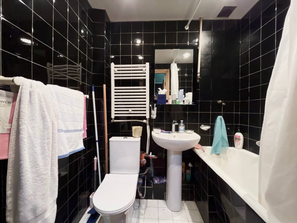 photo_2025-08-20_18-10-58