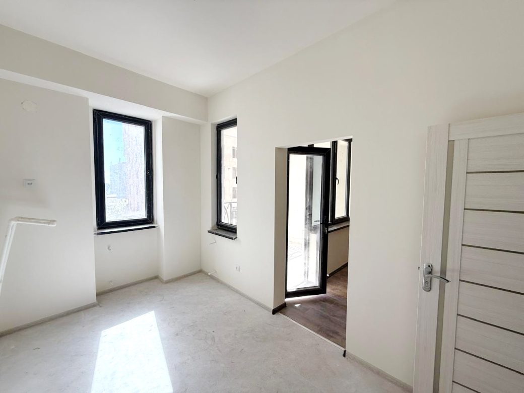 WhatsApp Image 2025-09-25 at 14.34.47 (10)