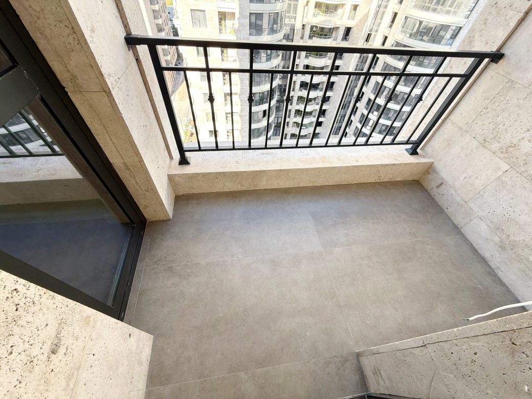 WhatsApp Image 2025-10-06 at 15.19.18