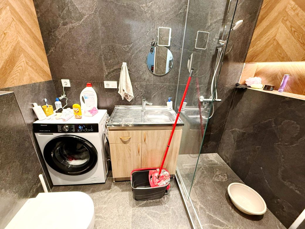 WhatsApp Image 2025-10-07 at 12.39.06