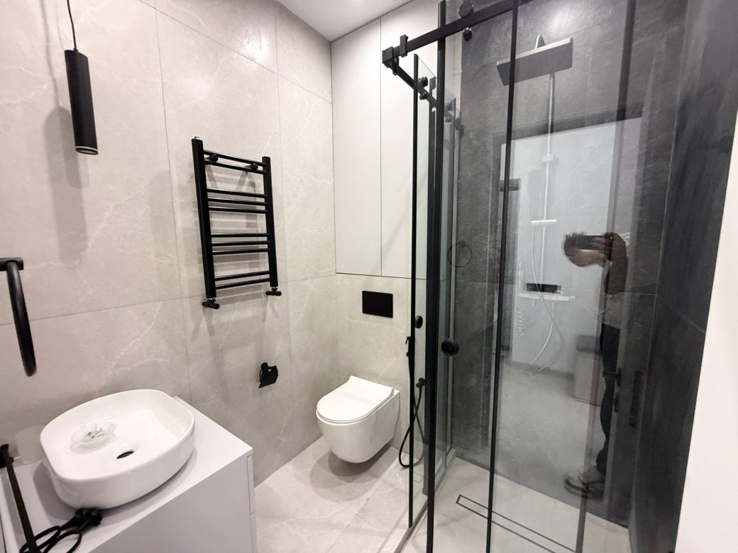 WhatsApp Image 2025-10-07 at 16.08.44 (1)