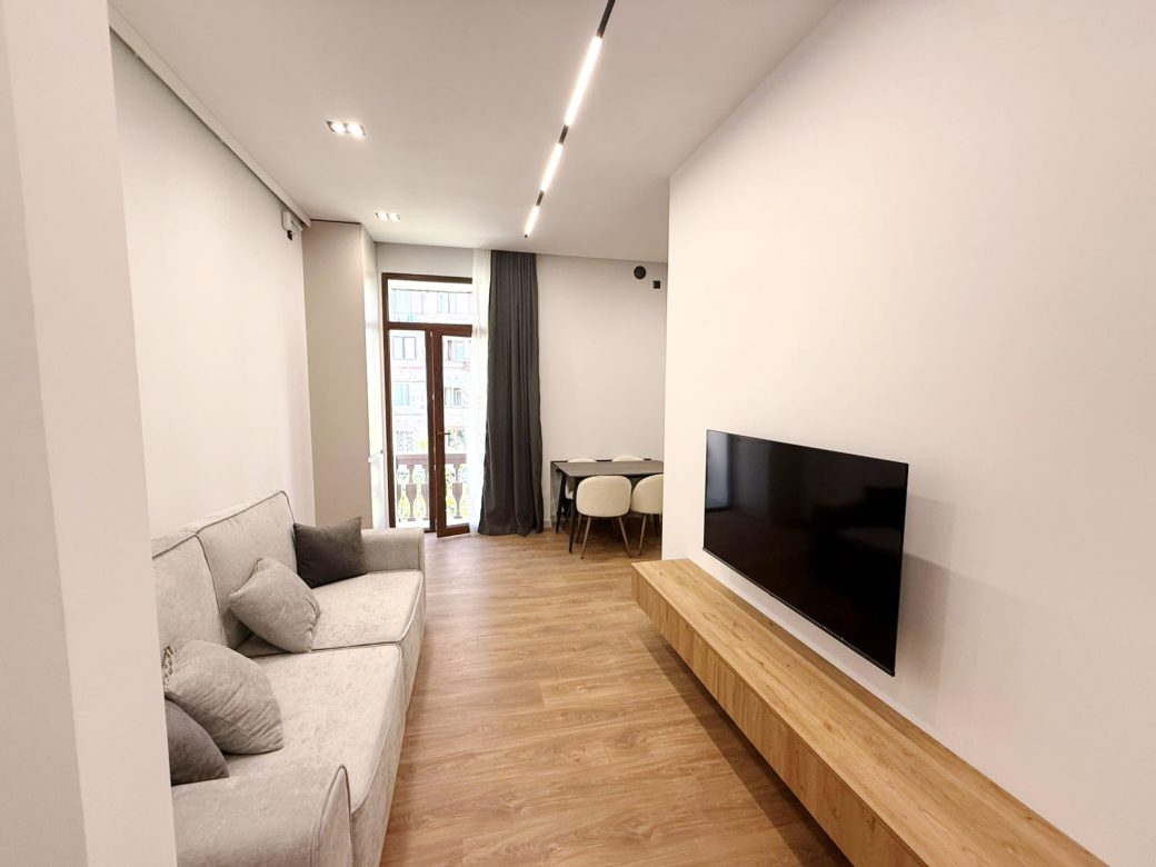 WhatsApp Image 2025-10-07 at 16.09.55 (7)