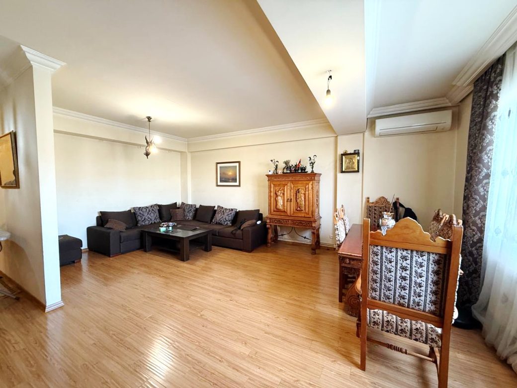 WhatsApp Image 2025-10-07 at 19.13.25 (8)