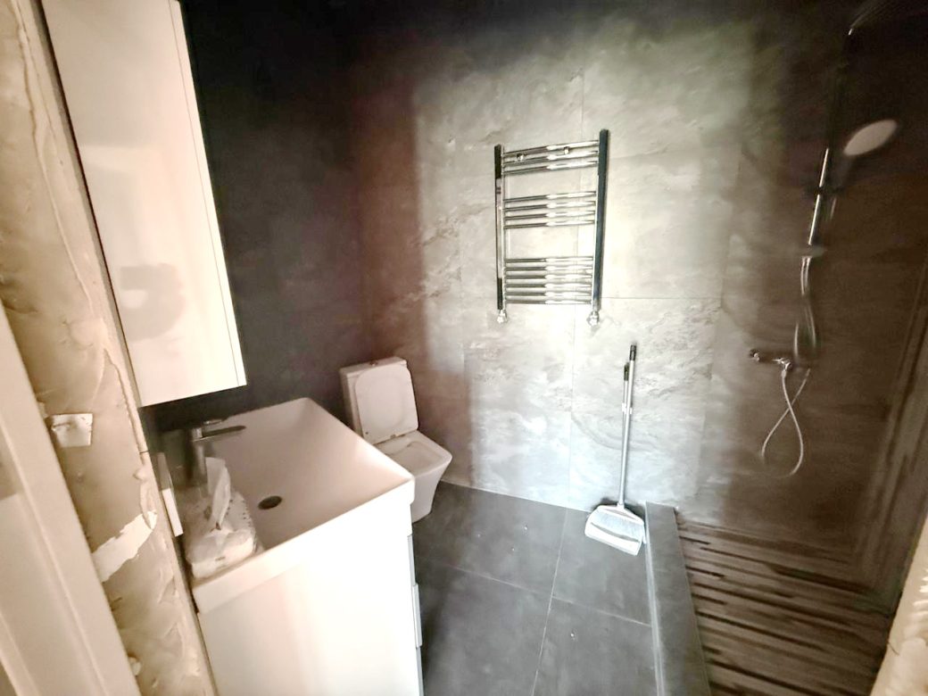 WhatsApp Image 2025-10-21 at 17.44.51 (6)