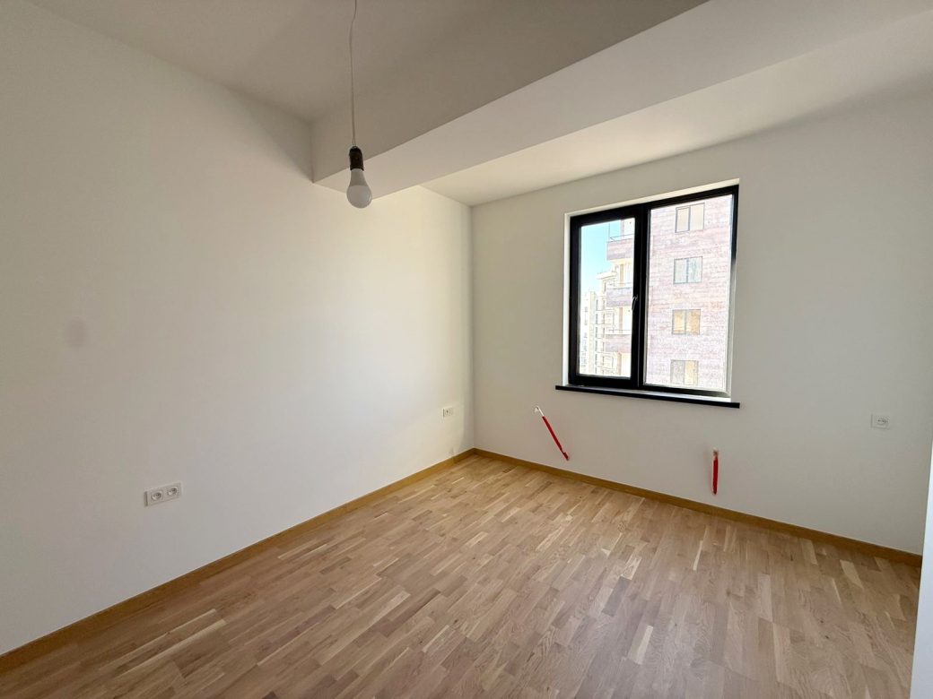 WhatsApp Image 2025-10-28 at 15.52.02 (1)