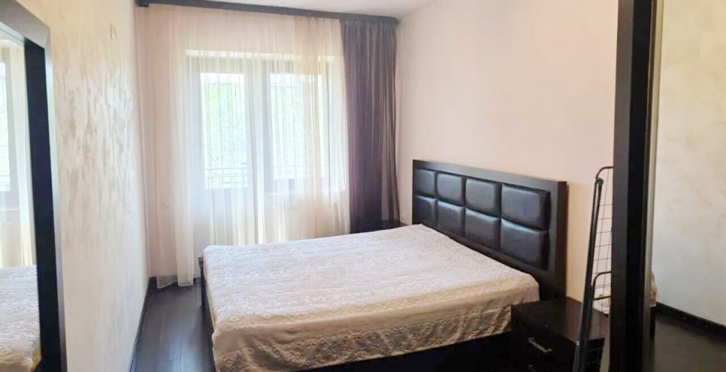 448770-3154903-crop