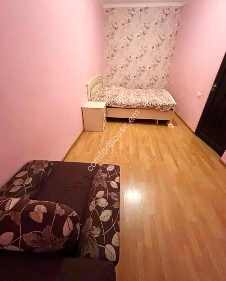 449681-3167720-crop