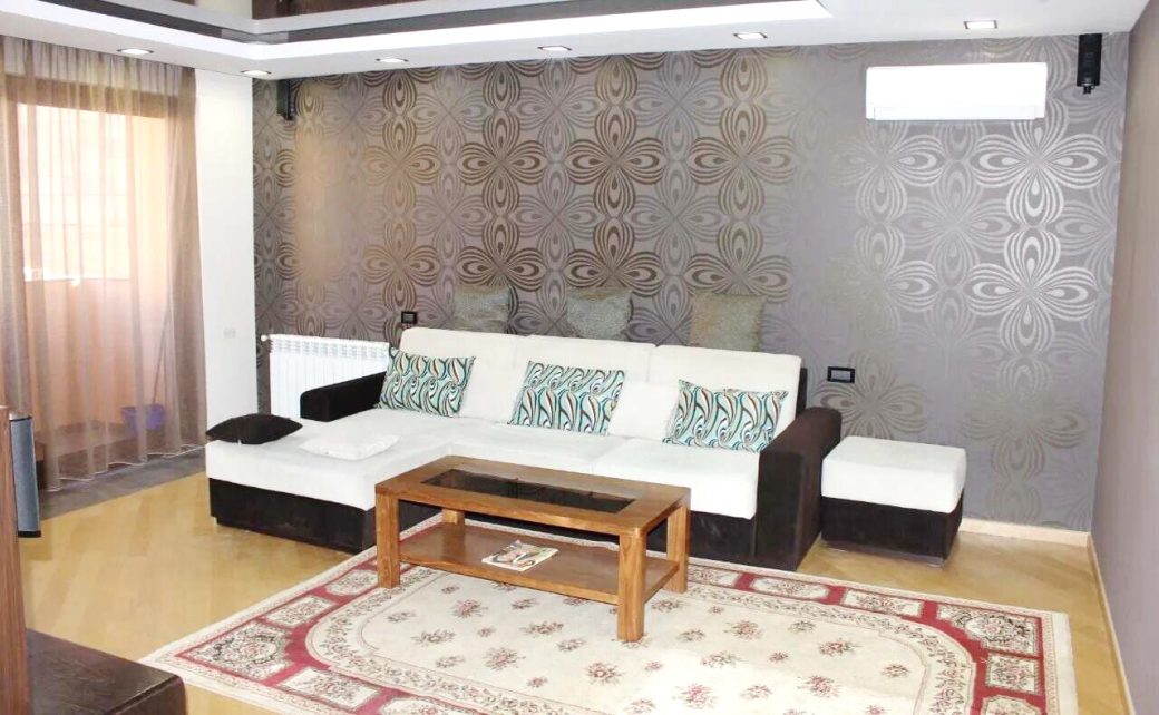 450178-3175566-crop