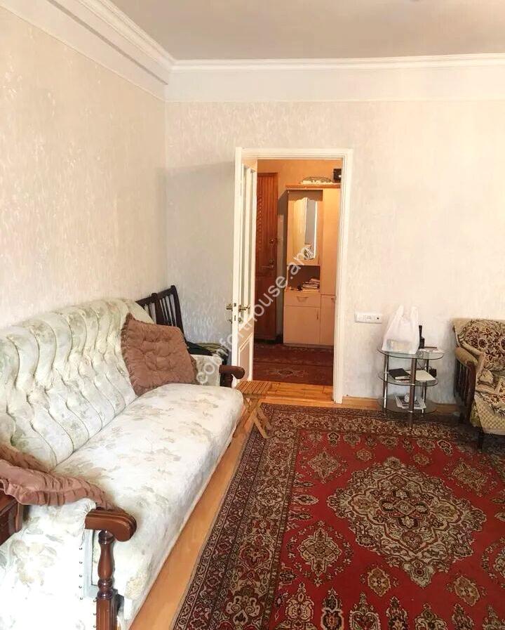 451080-3188956-crop