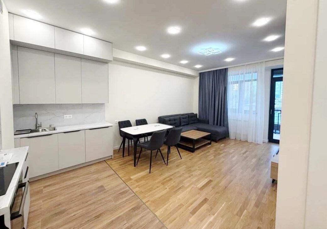 451800-3199081-crop