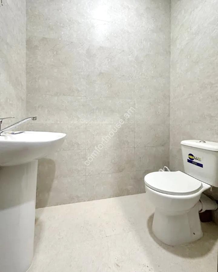 95313540