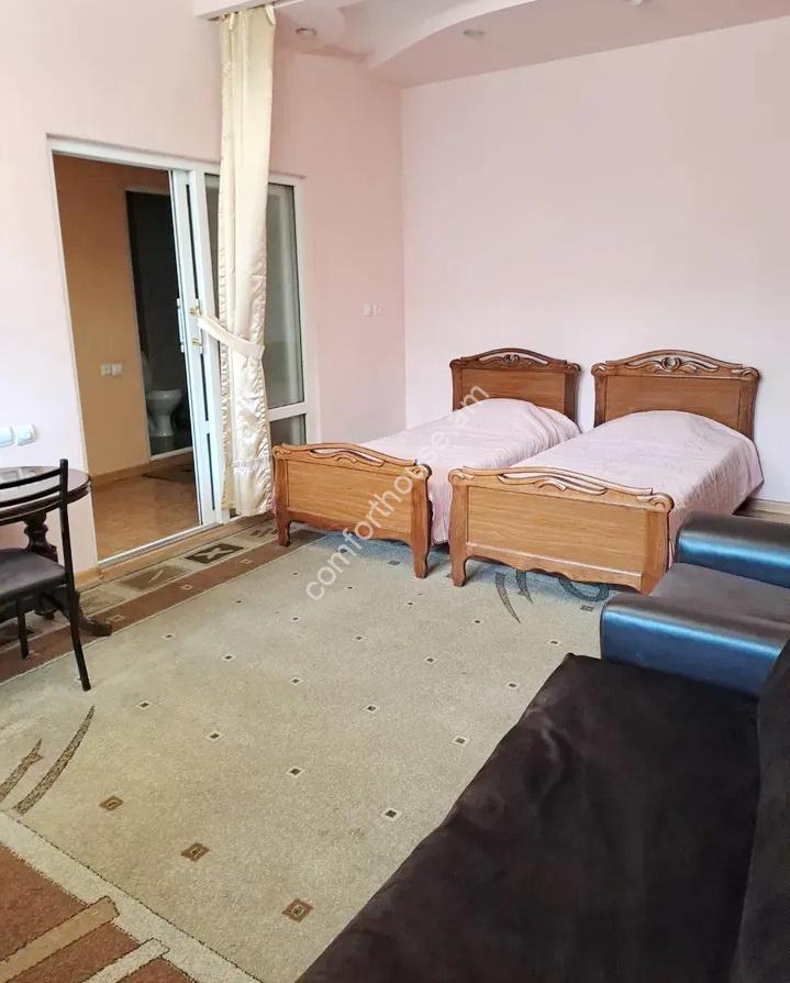 98030772