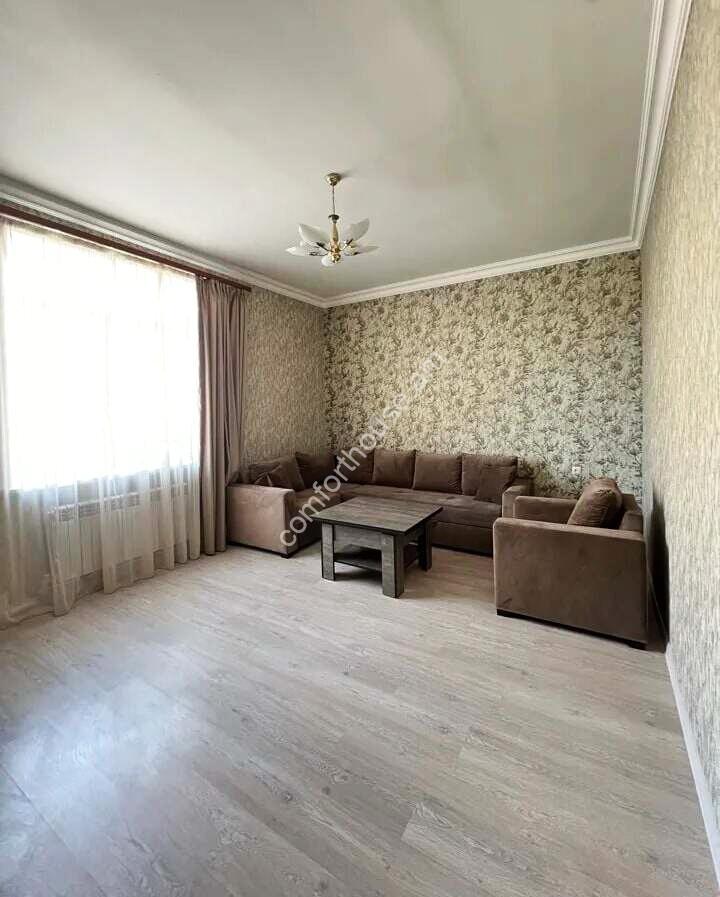 448124-3145642-crop