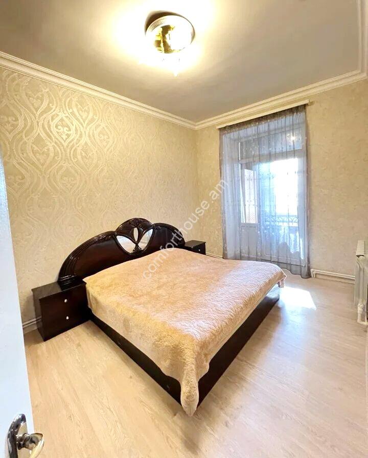 448124-3145646-crop