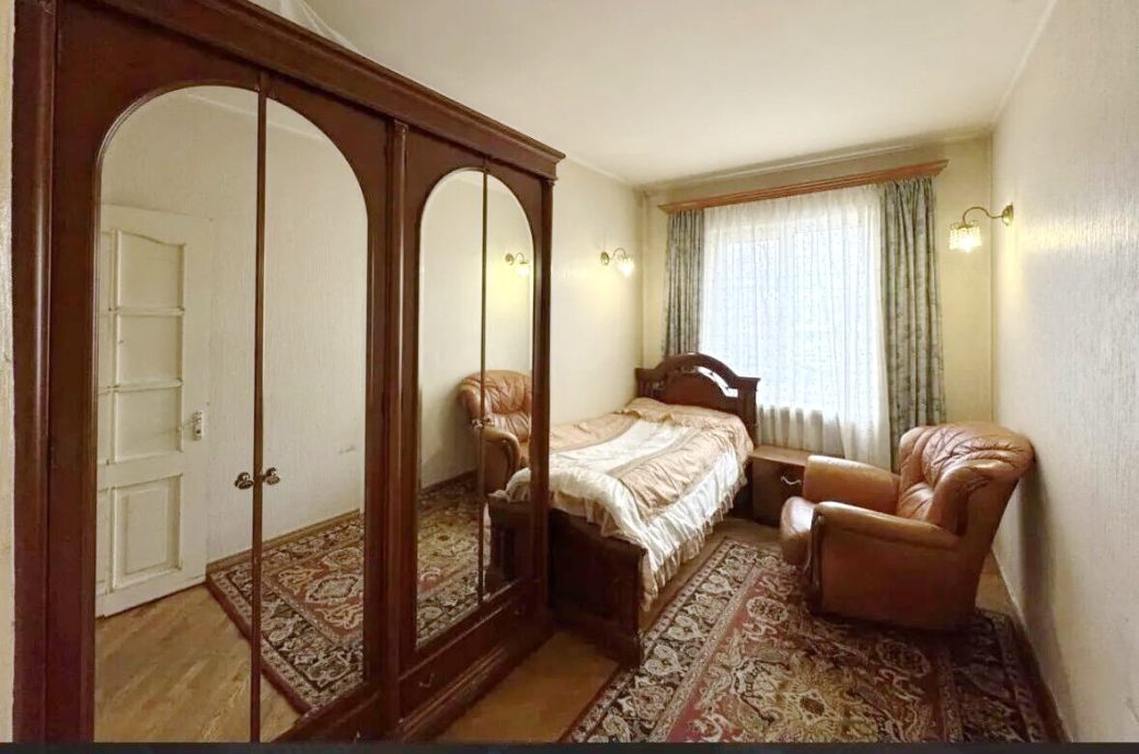 450946-3186959-crop