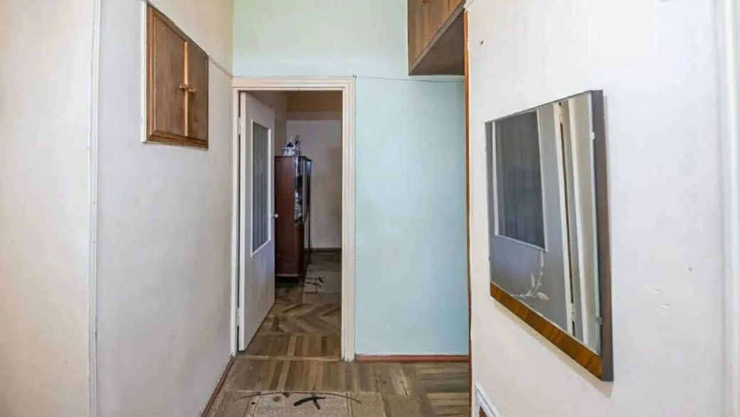 452342-3207348-crop