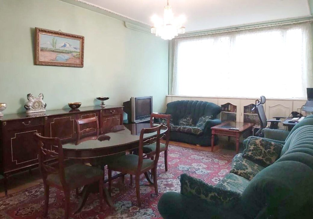 453428-3223623-crop