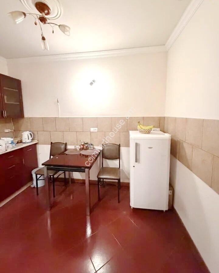 453635-3227155-crop