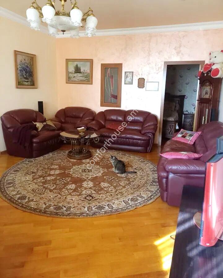454215-3236591-crop